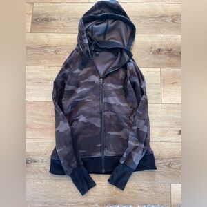 Athleta Triumph Camo Hoodie